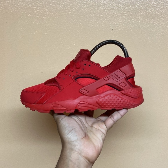 Nike Air Huarache “Triple Red” - Picture 6 of 16